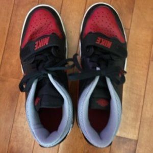 Nike Jordan AIR Legacy 312-  Low Mens Basketball Shoes- like NEW !